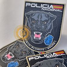 Cargar imagen en el visor de la galería, EMBLEMA BRAZO U.C.R.I.F. ALICANTE - GRUPO I