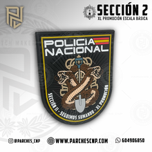 Cargar imagen en el visor de la galería, EMBLEMA CONMEMORATIVO SECCIÓN 02 P.N. E.B. PROMOCIÓN XL