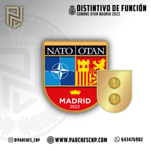 Cargar imagen en el visor de la galería, DISTINTIVO OTAN