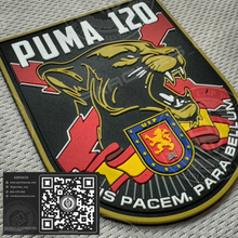 Cargar imagen en el visor de la galería, EMBLEMA PUMA 120 - U.I.P. MADRID