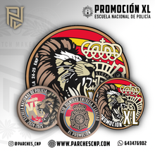 Cargar imagen en el visor de la galería, EMBLEMA CONMEMORATIVO P.N. E.B. PROMOCIÓN XL