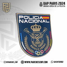 Cargar imagen en el visor de la galería, EMBLEMA UNIDAD DE MÉDIOS AÉREOS JJ.OO PARÍS 2024 POLICÍA NACIONAL