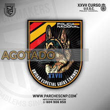 Cargar imagen en el visor de la galería, EMBLEMA CONMEMORATIVO DEL XXVII CURSO DE GUÍAS CANINOS