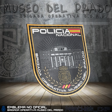 Cargar imagen en el visor de la galería, EMBLEMA DE BRAZO DE LA BRIGADA OPERATIVA DEL MUSEO DEL PRADO