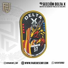 Cargar imagen en el visor de la galería, EMBLEMA PROMOCIÓ XXXVII MOSSOS D´ESQUADRA SECC DELTA X AÑO 2024