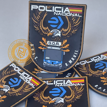 Cargar imagen en el visor de la galería, EMBLEMA BRIMO MADRID - GRUPO OPERATIVO DE AUTOBUSES