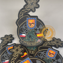 Cargar imagen en el visor de la galería, EMBLEMA CONMEMORATIVO DEL XXXIX CURSO TEDAX AÑO 2022-2024