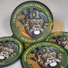 Cargar imagen en el visor de la galería, EMBLEMA CONMEMORATIVO G.C. PROMOCION CXXIX 2023-24 (NO SE FALLA)