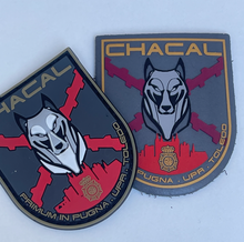 Cargar imagen en el visor de la galería, EMBLEMA DE BRAZO DE U.P.R. DE LA CIUDAD DE TOLEDO (CHACAL)