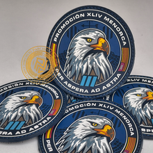 Cargar imagen en el visor de la galería, EMBLEMA CONMEMORATIVO PROMOCIÓN XLIV P.L. MENORCA