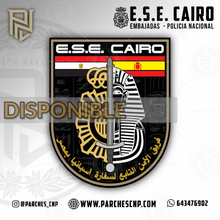 Cargar imagen en el visor de la galería, EMBLEMA DE BRAZO EQUIPO DE SEGURIDAD EMBAJADA EL CAIRO (EGIPTO)