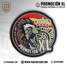 Cargar imagen en el visor de la galería, EMBLEMA CONMEMORATIVO P.N. E.B. PROMOCIÓN XL