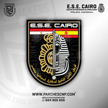 Cargar imagen en el visor de la galería, EMBLEMA DE BRAZO EQUIPO DE SEGURIDAD EMBAJADA EL CAIRO (EGIPTO)