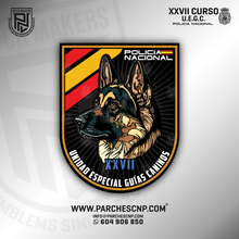 Cargar imagen en el visor de la galería, EMBLEMA CONMEMORATIVO DEL XXVII CURSO DE GUÍAS CANINOS