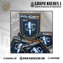 Cargar imagen en el visor de la galería, EMBLEMA DE BRAZO GN1 USERA VILLAVERDE