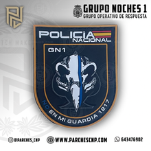 Cargar imagen en el visor de la galería, EMBLEMA DE BRAZO GN1 USERA VILLAVERDE