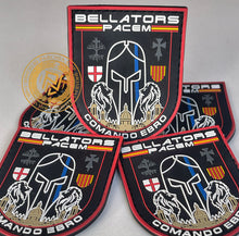 Cargar imagen en el visor de la galería, EMBLEMA BELLATORS PACEM COMANDO EBRO