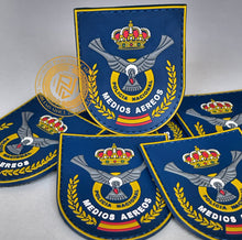 Cargar imagen en el visor de la galería, EMBLEMA DE SERVICIOS DE MEDIOS AÉREOS DE LA POLICÍA NACIONAL