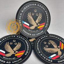 Cargar imagen en el visor de la galería, EMBLEMA CONMEMORATIVO DE LA SECCIÓN 2D DE LA PROMOCIÓN XXXVI DE ESCALA EJECUTIVA
