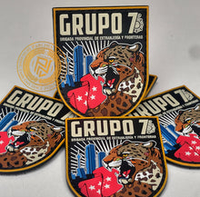 Cargar imagen en el visor de la galería, EMBLEMA BRIGADA PROVINCIAL EXTRANJERÍA Y FRONTERAS - GRUPO VII - MADRID