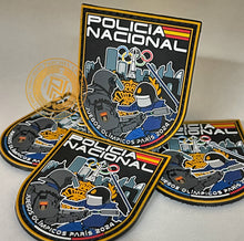 Cargar imagen en el visor de la galería, EMBLEMA FANTASÍA UNIDAD DE INTERVENCIÓN POLICIAL JJ.OO PARÍS 2024 POLICÍA NACIONAL