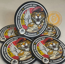 Cargar imagen en el visor de la galería, EMBLEMA IV PROMOCIÓN ENFERMERÍA MILITAR - ACADEMIA LA OFICIAL
