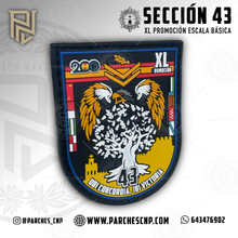 Cargar imagen en el visor de la galería, EMBLEMA CONMEMORATIVO SECCIÓN 43 P.N. E.B. PROMOCIÓN XL