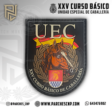 Cargar imagen en el visor de la galería, EMBLEMA CONMEMORATIVO DEL XXV CURSO BÁSICO DE CABALLERÍA 2024