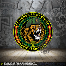 Cargar imagen en el visor de la galería, EMBLEMA CONMEMORATIVO G.C. PROMOCION CXXIX 2023-24 (LEÓN PROMOCIÓN)