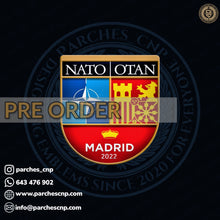 Cargar imagen en el visor de la galería, DISTINTIVO OTAN