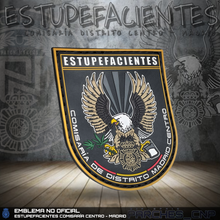 Cargar imagen en el visor de la galería, EMBLEMA DE BRAZO DEL GRUPO DE ESTUPEFACIENTES DE LA COMISARÍA CENTRO DE MADRID