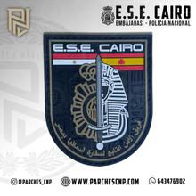 Cargar imagen en el visor de la galería, EMBLEMA DE BRAZO EQUIPO DE SEGURIDAD EMBAJADA EL CAIRO (EGIPTO)