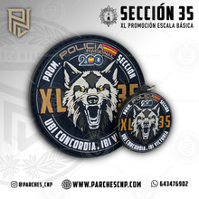 Cargar imagen en el visor de la galería, EMBLEMA CONMEMORATIVO SECCIÓN 35 P.N. E.B. PROMOCIÓN XL