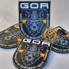 Cargar imagen en el visor de la galería, EMBLEMA DE BRAZO G.O.R. NOCHE POZUELO DE ALARCÓN