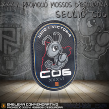 Cargar imagen en el visor de la galería, EMBLEMA PROMOCIÓ XXXVI MOSSOS D´ESQUADRA SEC06 AÑO 2023