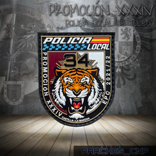 Cargar imagen en el visor de la galería, EMBLEMA CONMEMORATIVO PROMOCIÓN XXXIV POLICÍA LOCAL DE TOLEDO