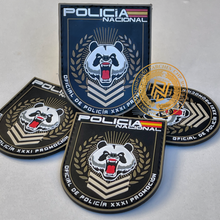 Cargar imagen en el visor de la galería, EMBLEMA CONMEMORATIVO PROMOCIÓN XXXI OFICIAL DE POLICÍA 2022/23