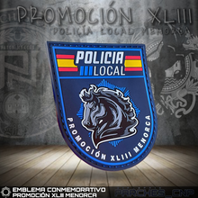 Cargar imagen en el visor de la galería, EMBLEMA CONMEMORATIVO PROMOCIÓN XLIII DE LAS POLICIAS LOCALES DE MENORCA - BALEARES