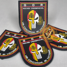 Cargar imagen en el visor de la galería, EMBLEMA G.O.R. CARABANCHEL NOCHES