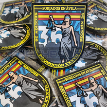 Cargar imagen en el visor de la galería, EMBLEMA CONMEMORATIVO DE LA SECCIÓN 36 DE LA PROMOCIÓN XXXVII