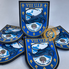 Cargar imagen en el visor de la galería, EMBLEMA BRAZO VIII U.I.P. RAYA - A CORUÑA - VIGO