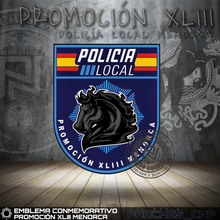 Cargar imagen en el visor de la galería, EMBLEMA CONMEMORATIVO PROMOCIÓN XLIII DE LAS POLICIAS LOCALES DE MENORCA - BALEARES