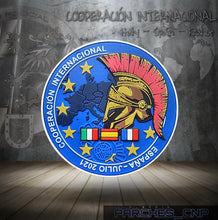Cargar imagen en el visor de la galería, EMBLEMA COOPERACIÓN INTERNACIONAL