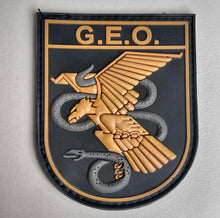 Cargar imagen en el visor de la galería, EMBLEMA GRUPO ESPECIAL DE OPERACIONES (G.E.O.)