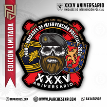 Cargar imagen en el visor de la galería, EMBLEMA CONMEMORATIVO XXXV ANIVERSARIO UNIDADES  DE INTERVENCIÓN POLICIAL
