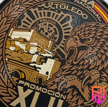 Cargar imagen en el visor de la galería, EMBLEMA PROMOCIÓN XLII E.B. - P. DE TOLEDO - POLICÍA NACIONAL
