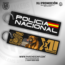 Cargar imagen en el visor de la galería, LLAVERO TELA PROMOCIÓN XLI E.B. POLICÍA NACIONAL 2025-26
