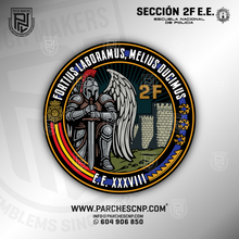Cargar imagen en el visor de la galería, EMBLEMA SECCION 2ºF PROMOCIÓN XXXVIII ESCALA EJECUTIVA
