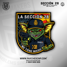 Cargar imagen en el visor de la galería, EMBLEMA SECCIÓN 28 PROMOCIÓN XLI - E.B. POLICÍA NACIONAL 2025-26
