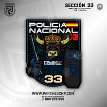 Cargar imagen en el visor de la galería, EMBLEMA SECCIÓN 33 PROMOCIÓN XLI - E.B. POLICÍA NACIONAL 2025-26
